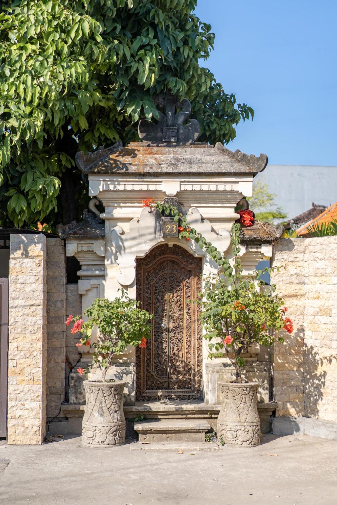 Cozy Up Villa Sanur Exterior photo